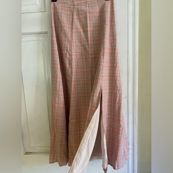 dRA Los Angeles. Ankle length skirt with side slit. - Picture 1 of 4